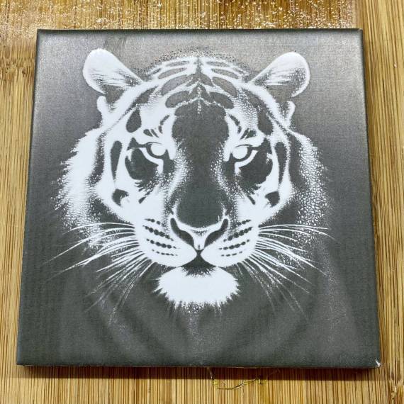 Personalized tile coaster engrave